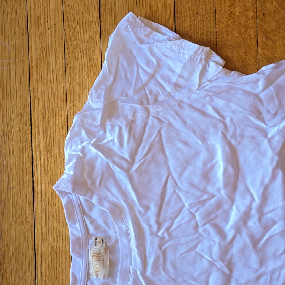Nation LTD, White Short Sleeve Satiny T-Shirt, EUC, Women's M - Picture 6 of 13